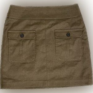 LOFT Front Flap Botton Pockets Mini Skirt